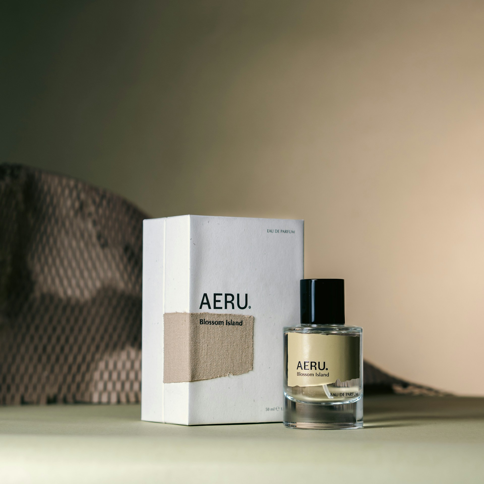 aeru-official-4E4lgdfCbJU-unsplash